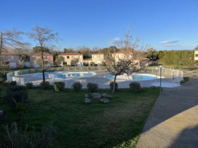Mini villa climatisée, 3 pièces, 4 couchages, piscine, proche plage et randonnées - FR-1-650-12
